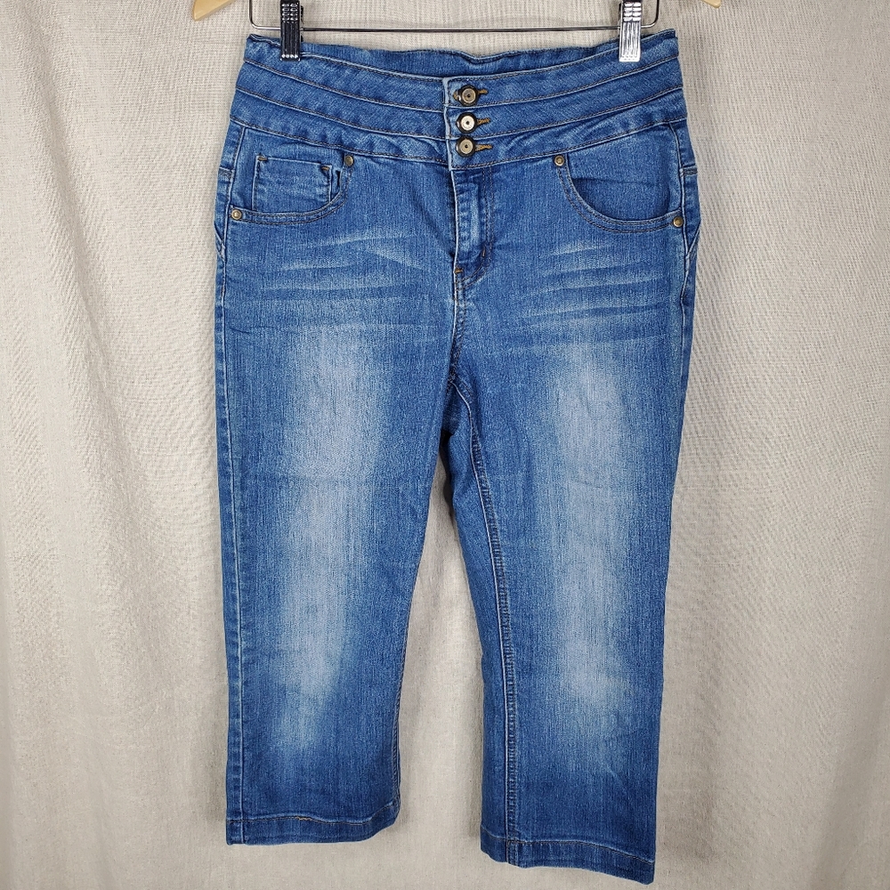 ♡ One 5 One Bump It Up Capri Jeans Size 8